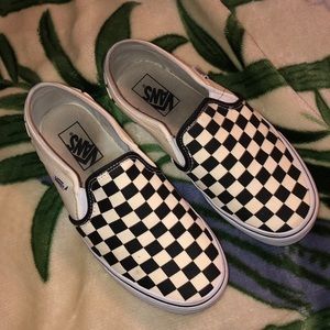 Checkerboard Vans (READ DESCRIPTION)